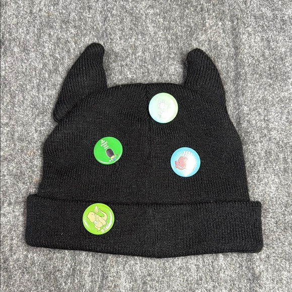Bioworld Black Knit Hat with Cat Ears - Picture 3 of 4
